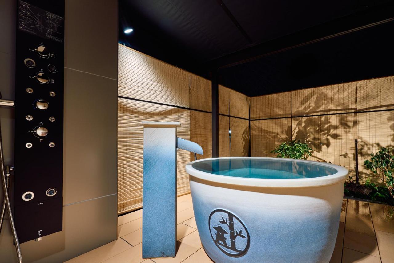 Konjakuso Osaka Tempozan "Ikesu" Projection M Apping Spa Konjakuso Osaka Tempozan "Takadoro" Wheel View المظهر الخارجي الصورة