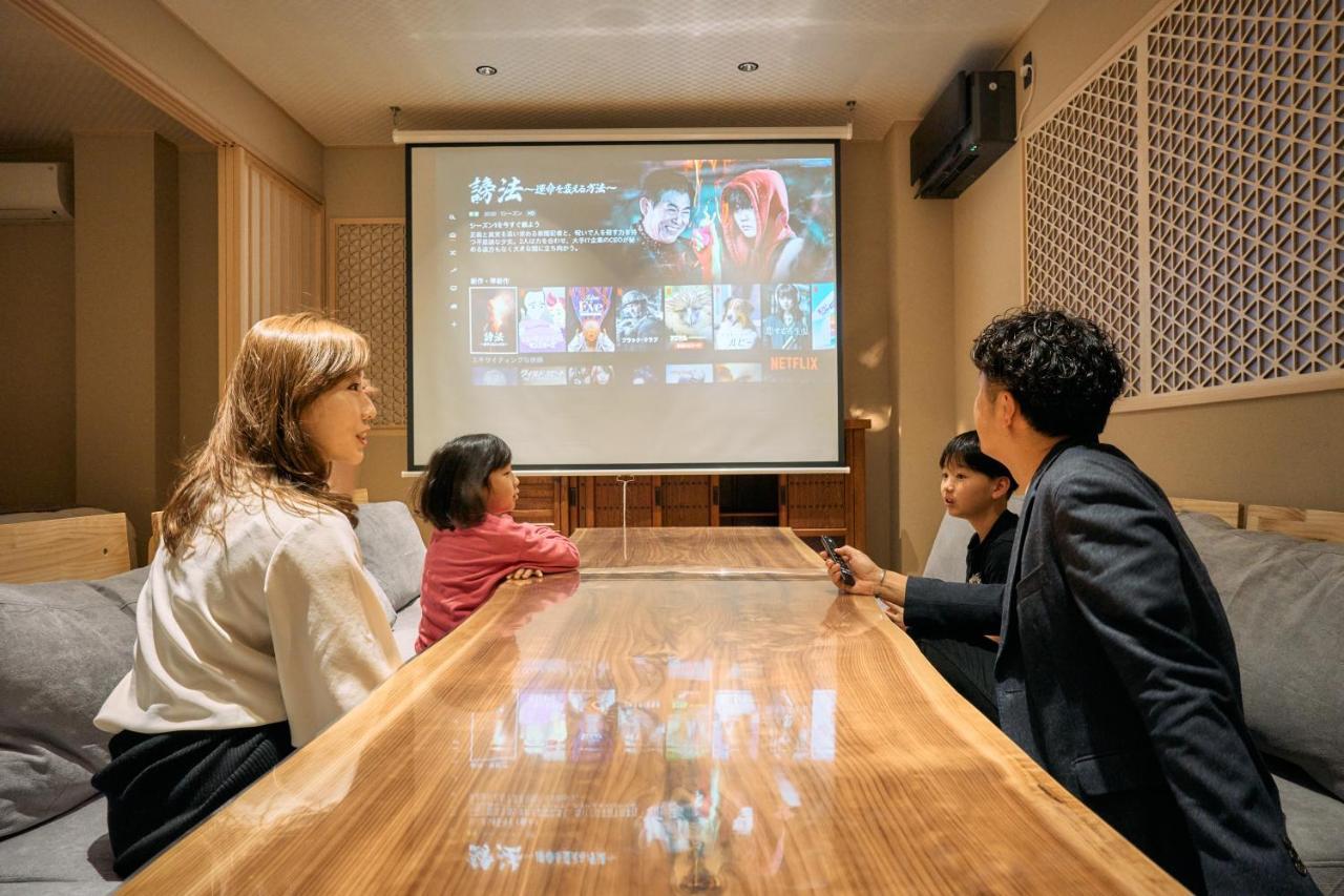 Konjakuso Osaka Tempozan "Ikesu" Projection M Apping Spa Konjakuso Osaka Tempozan "Takadoro" Wheel View المظهر الخارجي الصورة