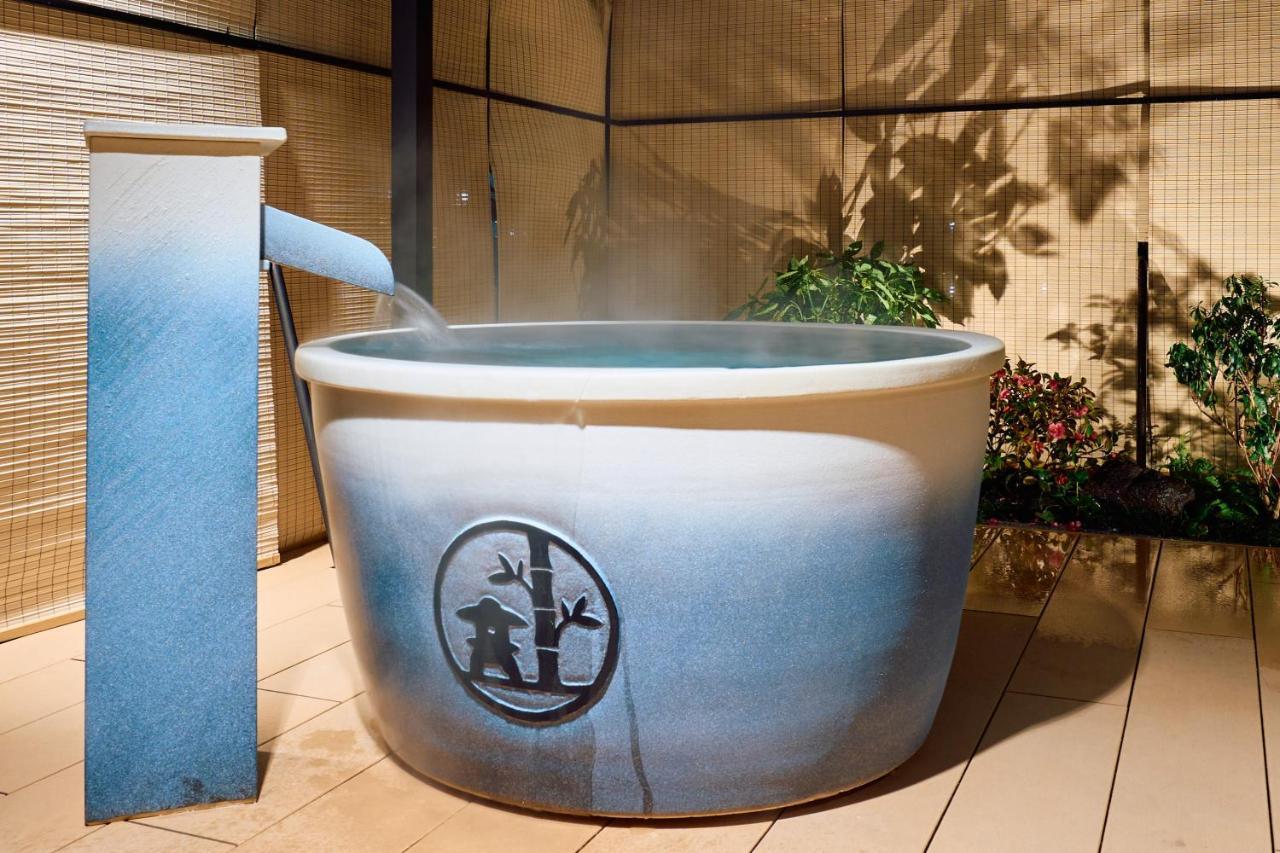 Konjakuso Osaka Tempozan "Ikesu" Projection M Apping Spa Konjakuso Osaka Tempozan "Takadoro" Wheel View المظهر الخارجي الصورة